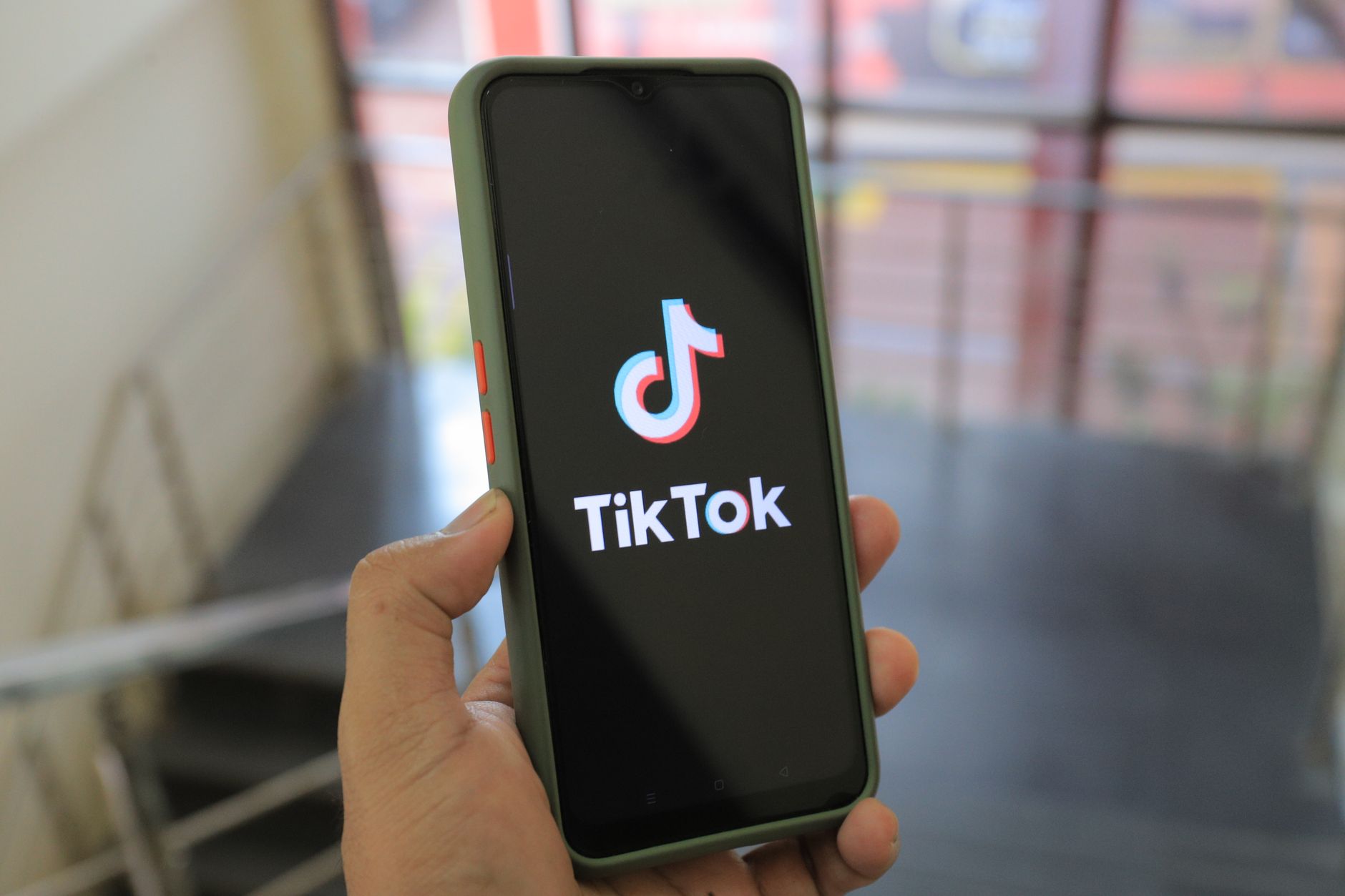 Visual illustration for what is TikTok Growth Automation & SaaS Solutions